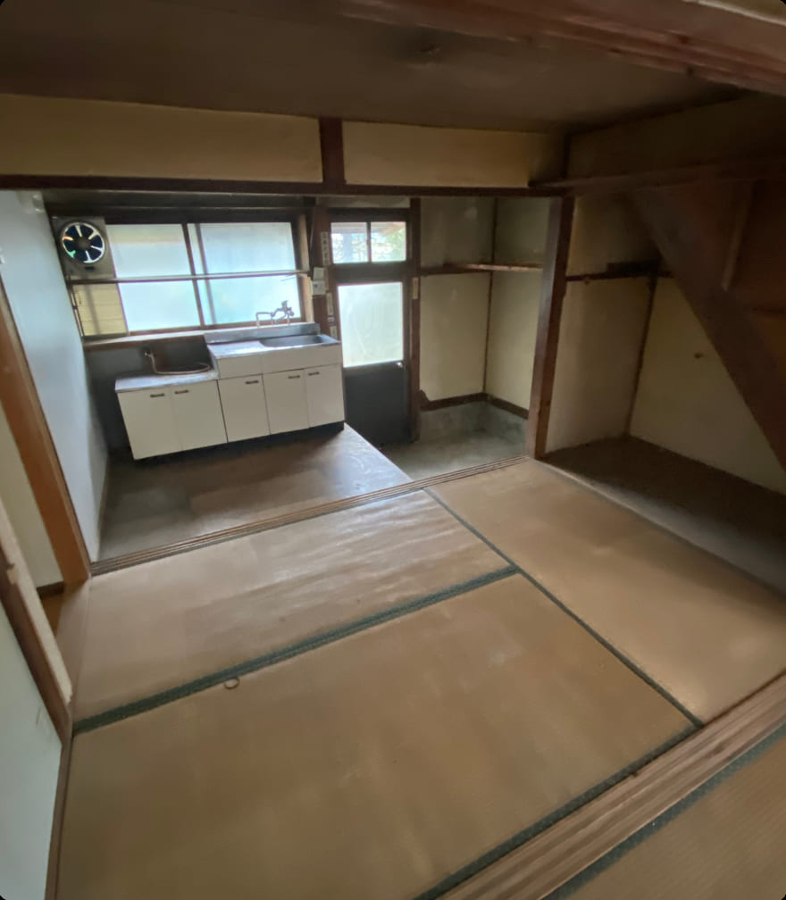 畳部屋のダイニングルーム